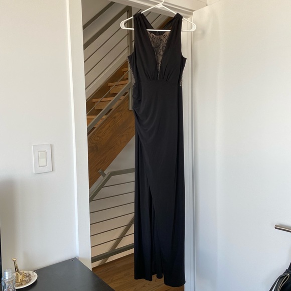 Adrianna Papell Gown - Picture 2 of 5